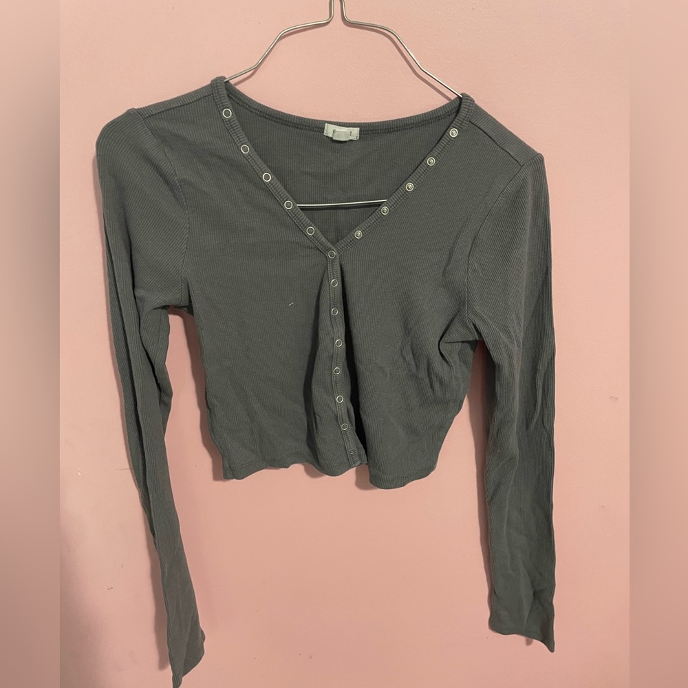 Grey Garage Button Up Long Sleeve Top Size Medium Womens
